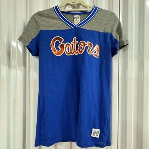 PINK Victoria’s Secret Collegiate V-Neck Florida Gators sequin T-Shirt.